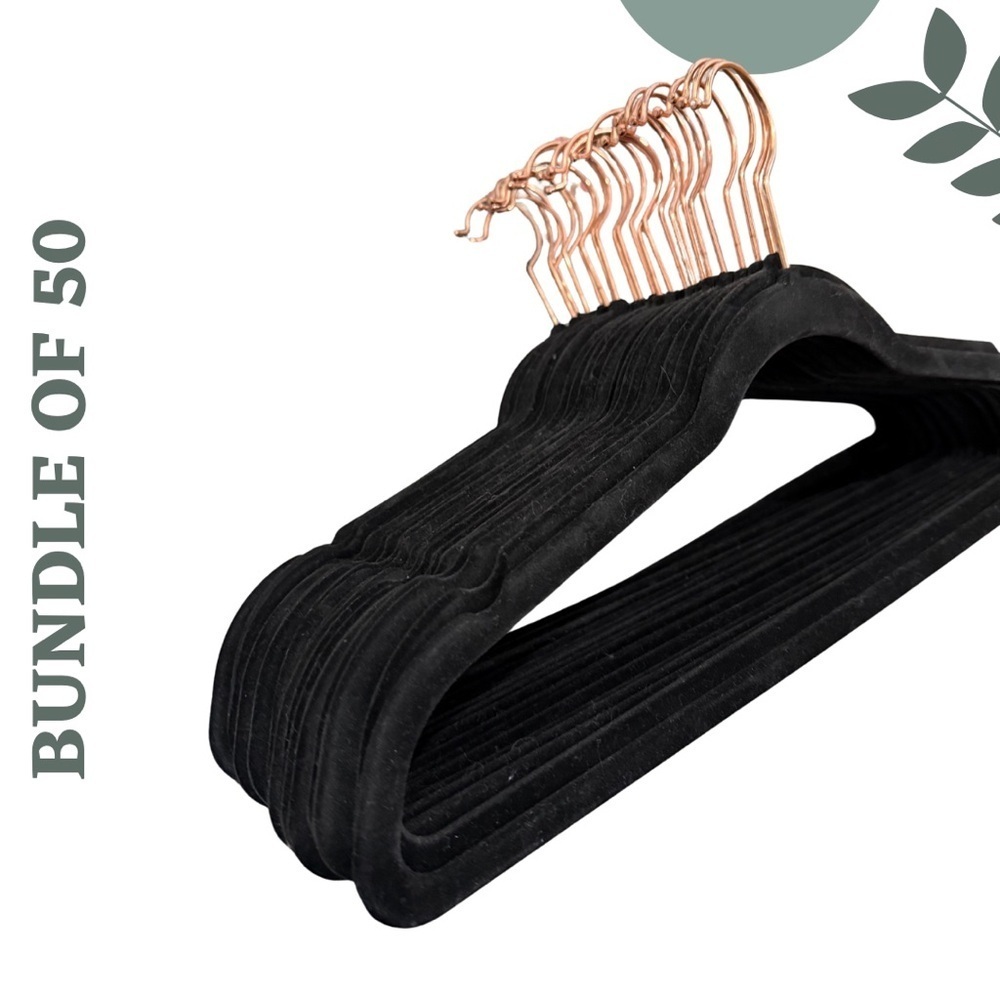 Rose Gold Ink Black Velvet Hangers Set of 50 Non-Slip Space-Saving, 360° Swivel - Picture 3 of 3